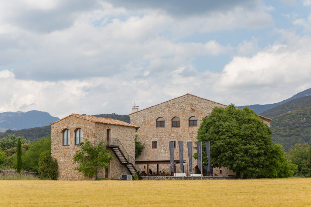 Exteriores Can Camps por Alqvmia