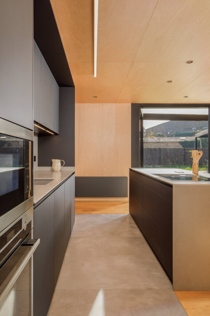 Cocina Casa Dauden por Dalmau Interiors