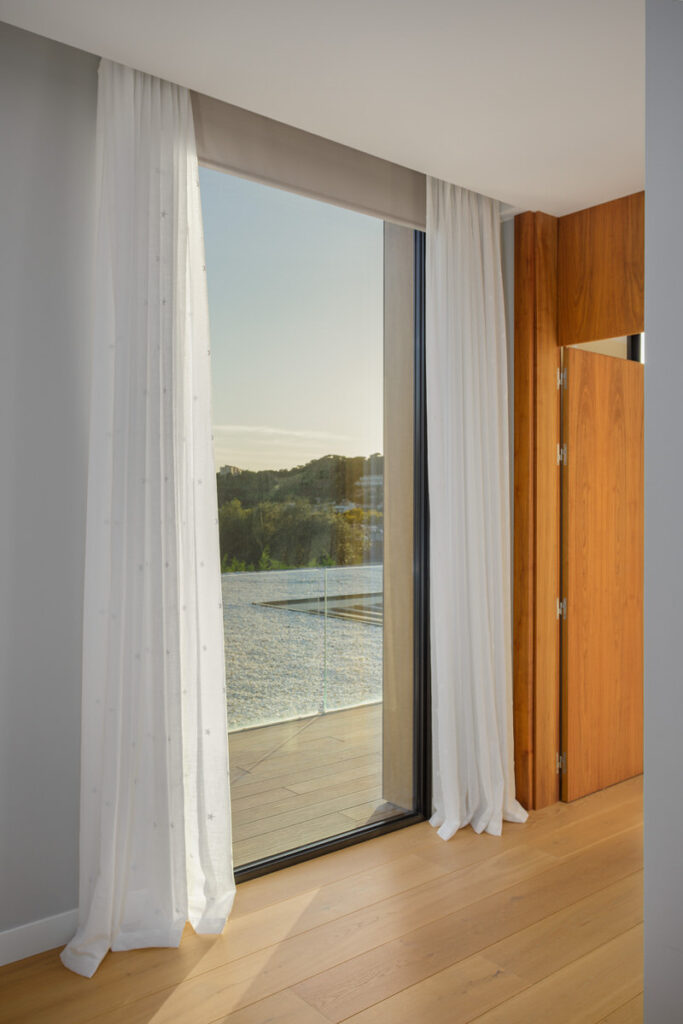 Habitación casa mir por grup de palol