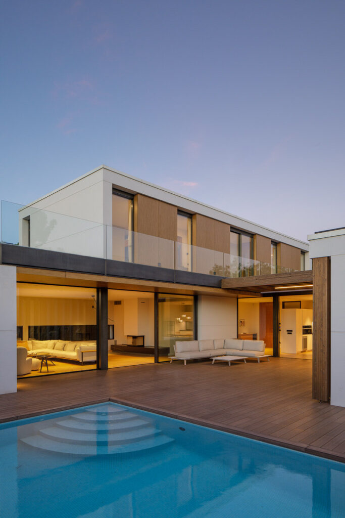 Casa mir por grup de palol