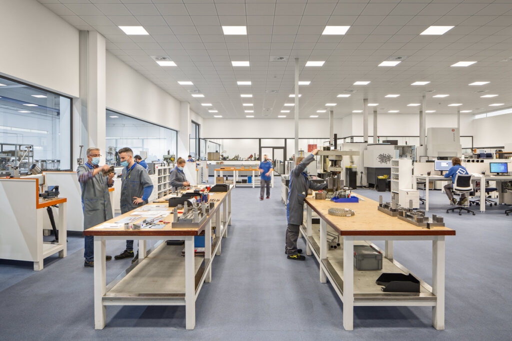 Interior fabrica Escubedo