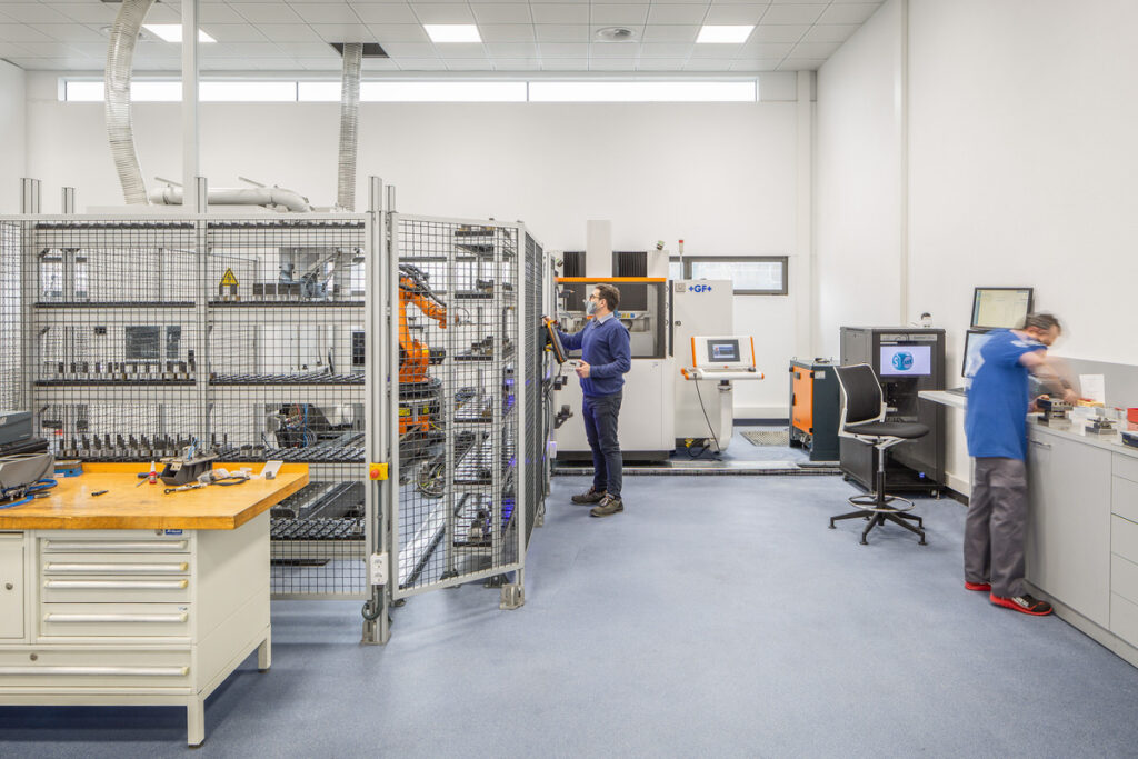 Interior fabrica Escubedo