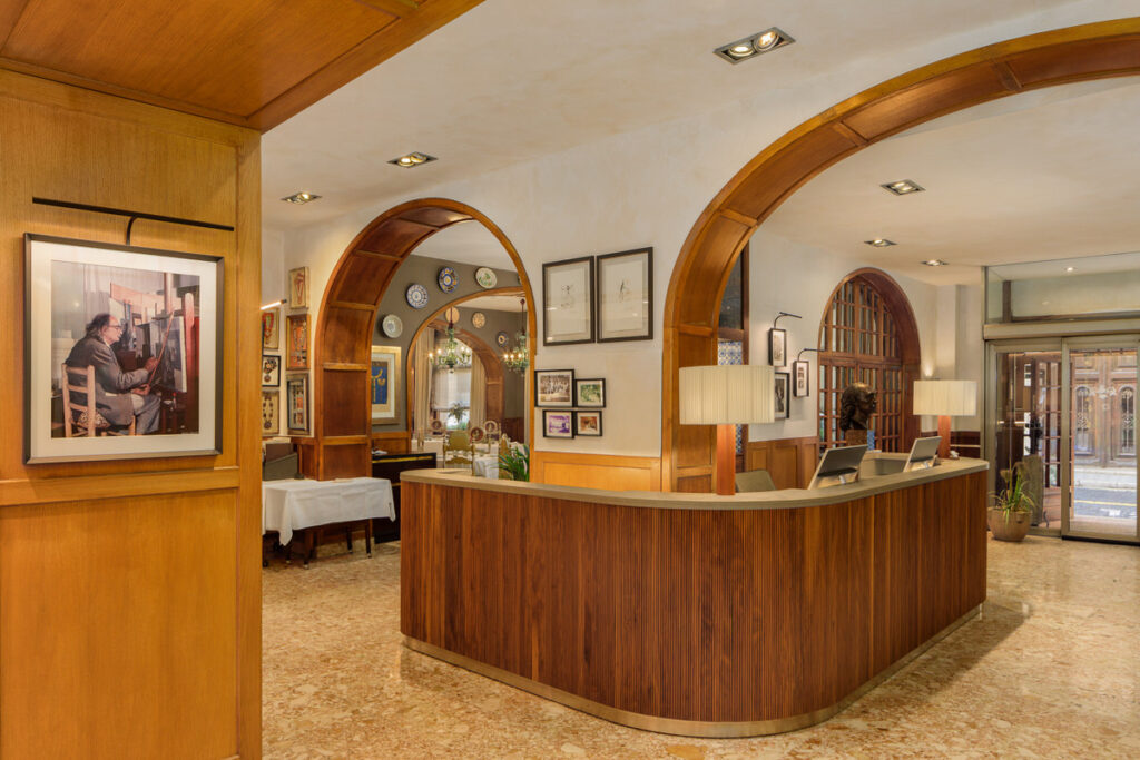 Hall Hotel Duran en Figueres