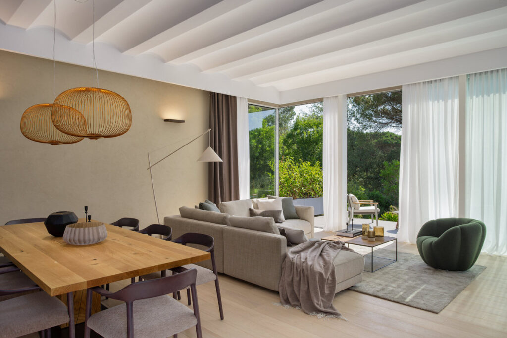 Comedor de la Casa Golf por Norden Interiorisme