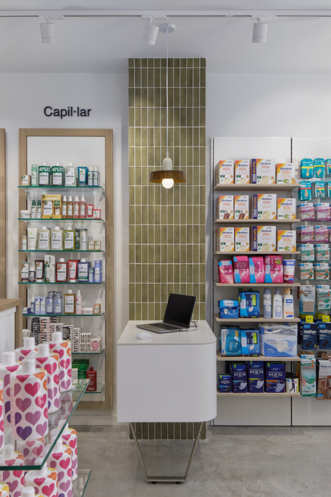 Reforma Farmacia en Arenys de Munt